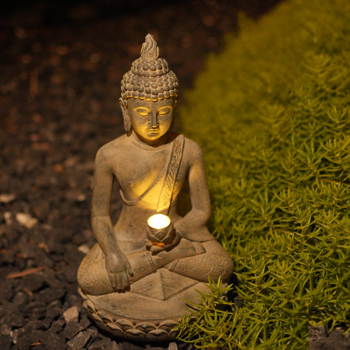 Decor Lighting India - 1 x zen-inspirierte solarbetriebene Buddha-Statue mit